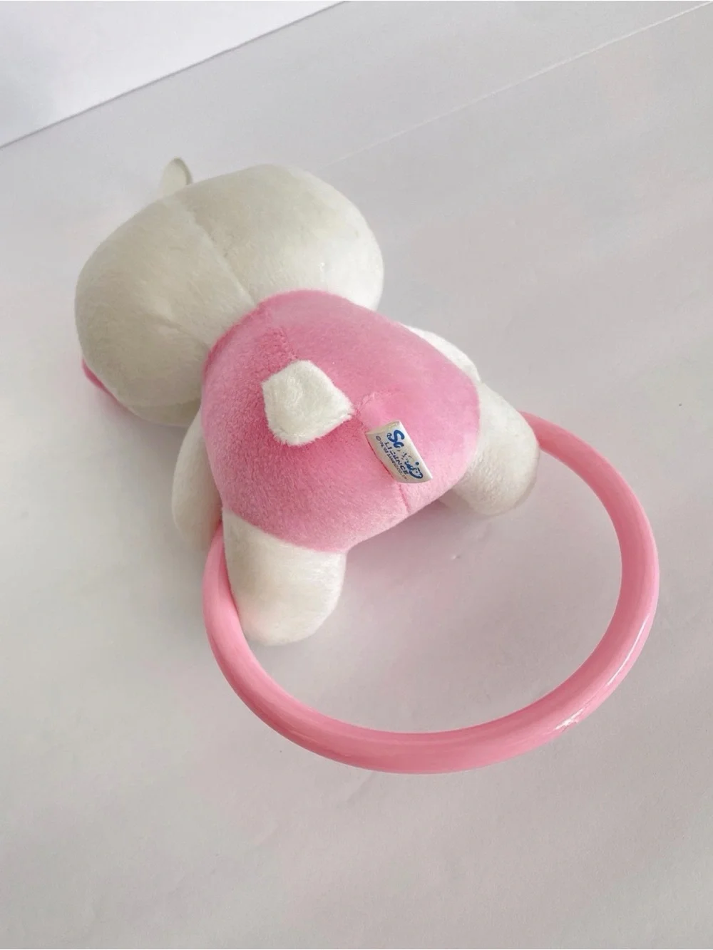 Vintage Y2K mcbling Sanrio hello kitty plush towel ring holder